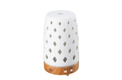 Serene House Serene House Ultrasonic Diffuser Diamond White Lightwood Base 90ml 9 Serene House Serene House Ultrasonic Diffuser Diamond White Lightwood Base 90ml -Hayward Verkoopwinkel serene house serene house ultrasonic diffuser diam 3